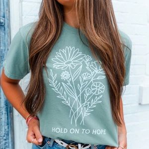 Comfort colors women’s short sleeve t-shirt size S